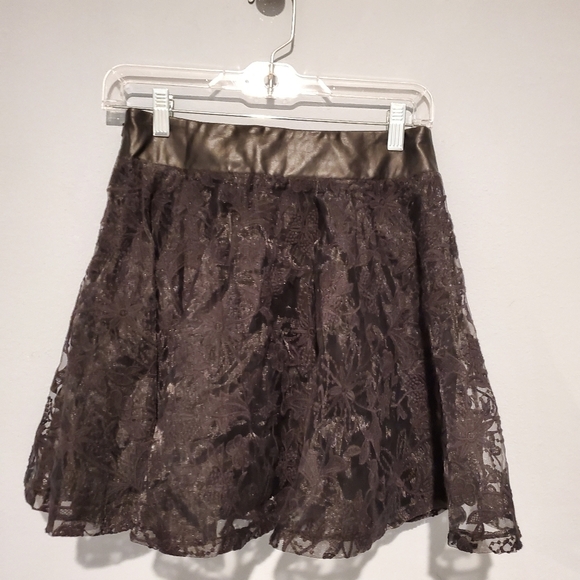 MinkPink the Renaissance skirt Small - Picture 9 of 10